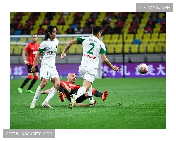 中超俱乐部支持拍摄足球纪录片 助力足球文化传播